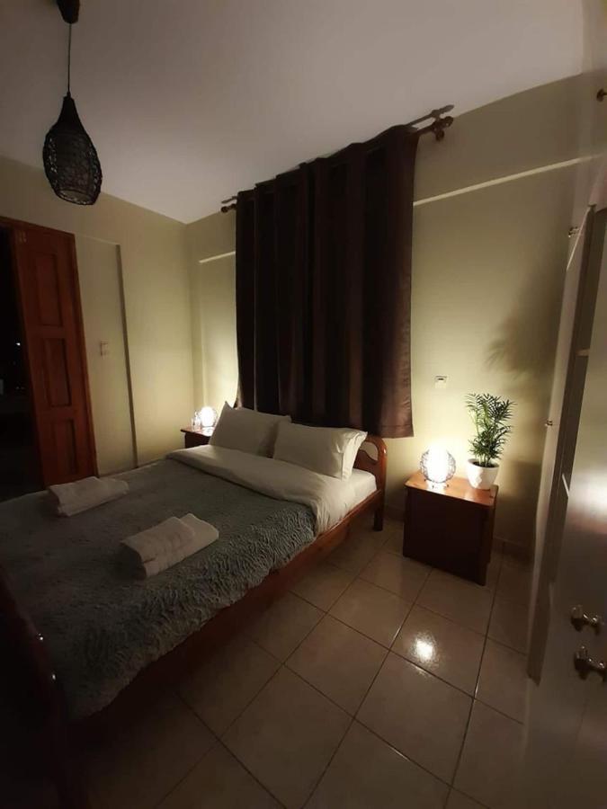 Keramidaki Mini Suites 4 Калаврита Екстер'єр фото